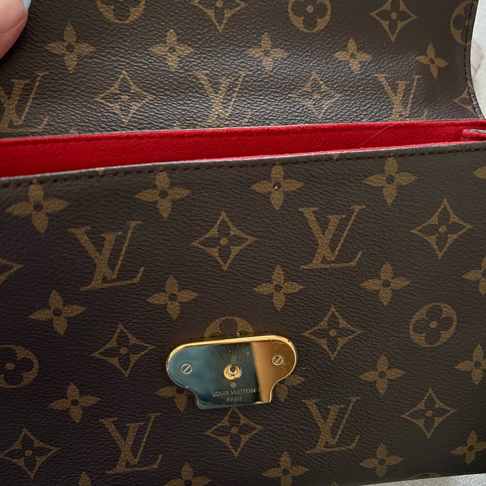 louis vuitton crossbody bag